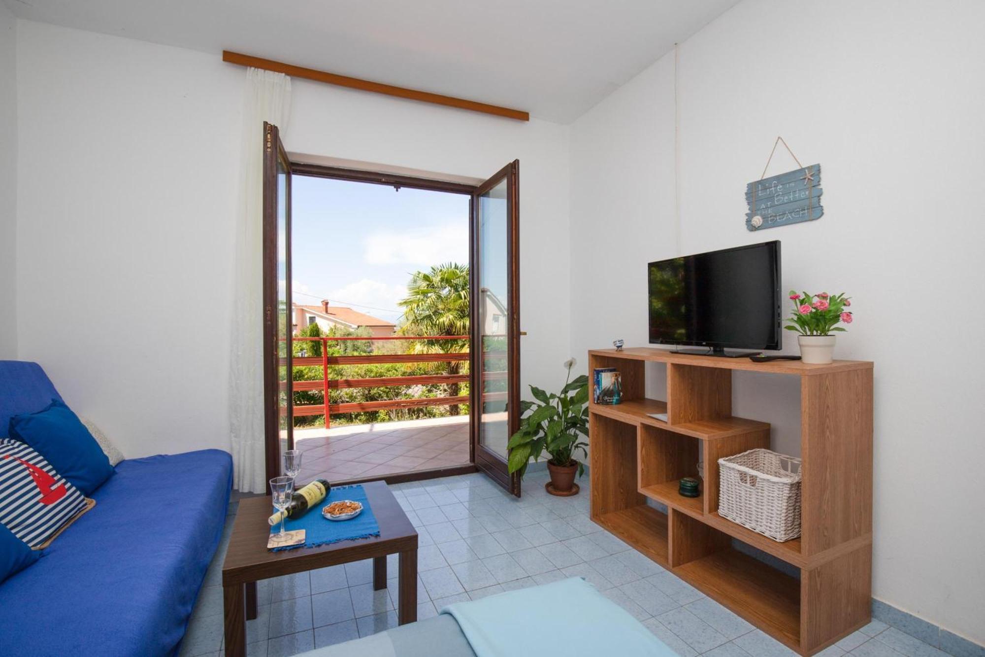 Apartments Brankica Island - Happy Rentals Вантачичи Экстерьер фото